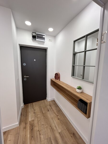 Drumul Taberei, parc, proprietar apartament 2 camere decomandat, renovat