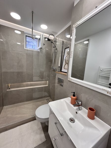 Drumul Taberei, parc, proprietar apartament 2 camere decomandat, renovat