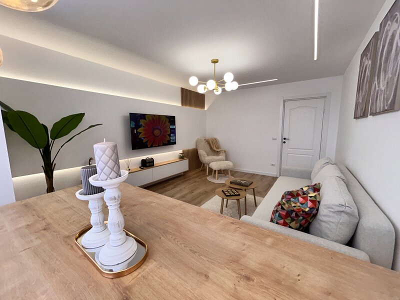 Drumul Taberei, parc, proprietar apartament 2 camere decomandat, renovat